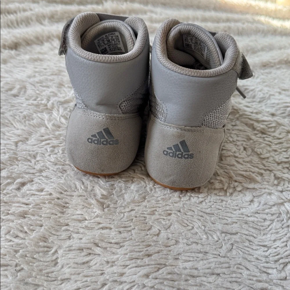 Adidas HVC 2 wrestling shoes in size 5.5